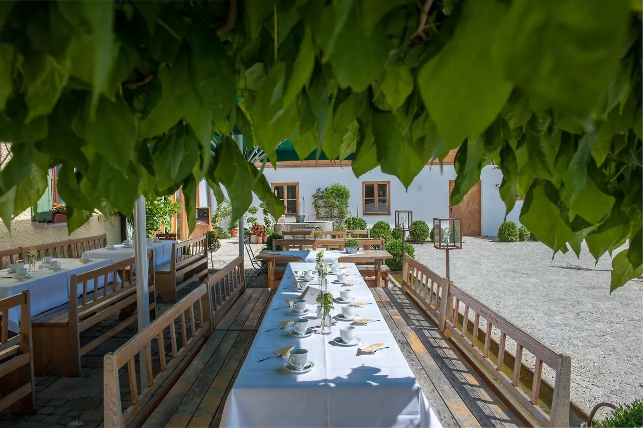 Forstnerwirt hotel | stubn | biergarten Rottenburg an der Laaber